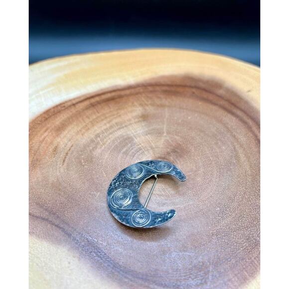 Vintage Silver Spiral Pin - Picture 3 of 5